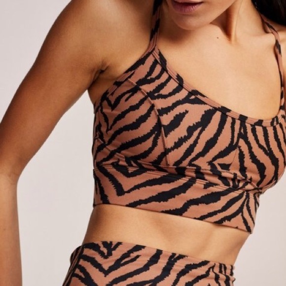 VARLEY Tiger Print Sports Bra - Picture 1 of 4